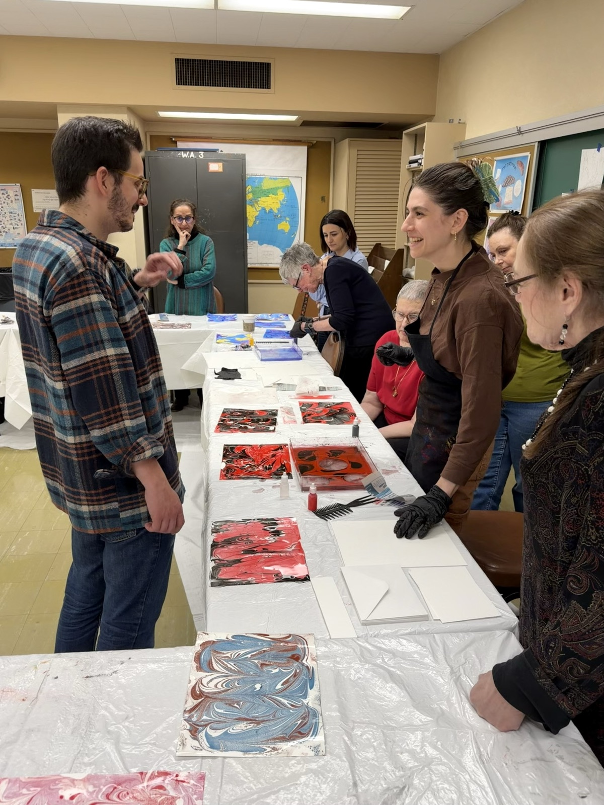 Temple Emanuel Ebru workshop